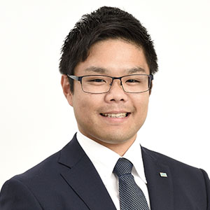 堀　恵輔