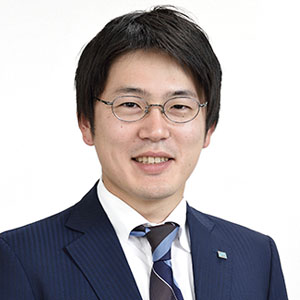 堀内　省吾