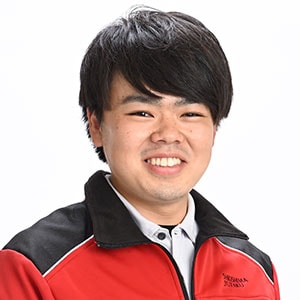 栗林　竜輔